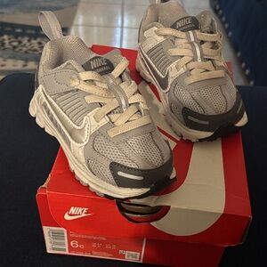 Nike Vomero Toddlers